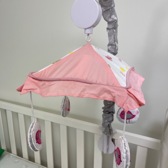 Baby Crib Pink Bird Mobile, Nursery Mobile for Crib with Music Wind Up Spinner - Picture 4 of 10